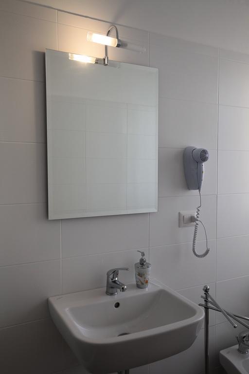 B&B Tari Syracuse Quarto foto