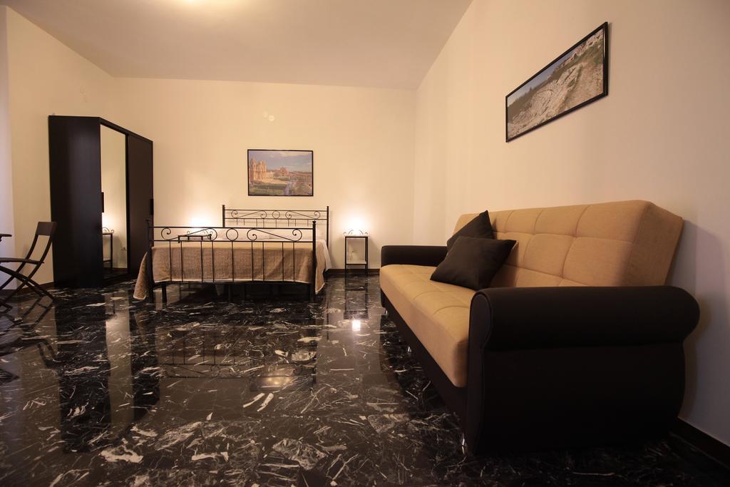 B&B Tari Syracuse Quarto foto